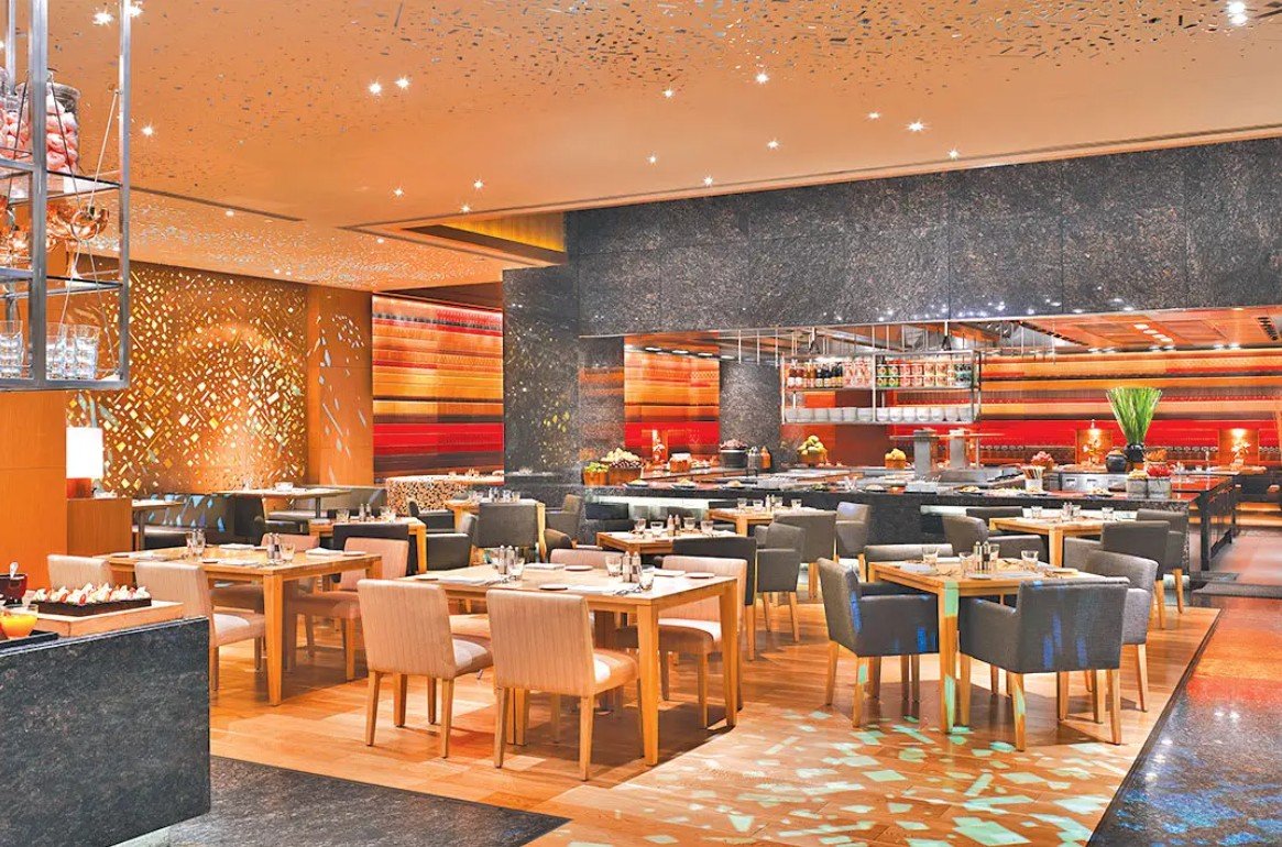 Sunday Brunch buffet offer at Grand Hyatt Mumbai