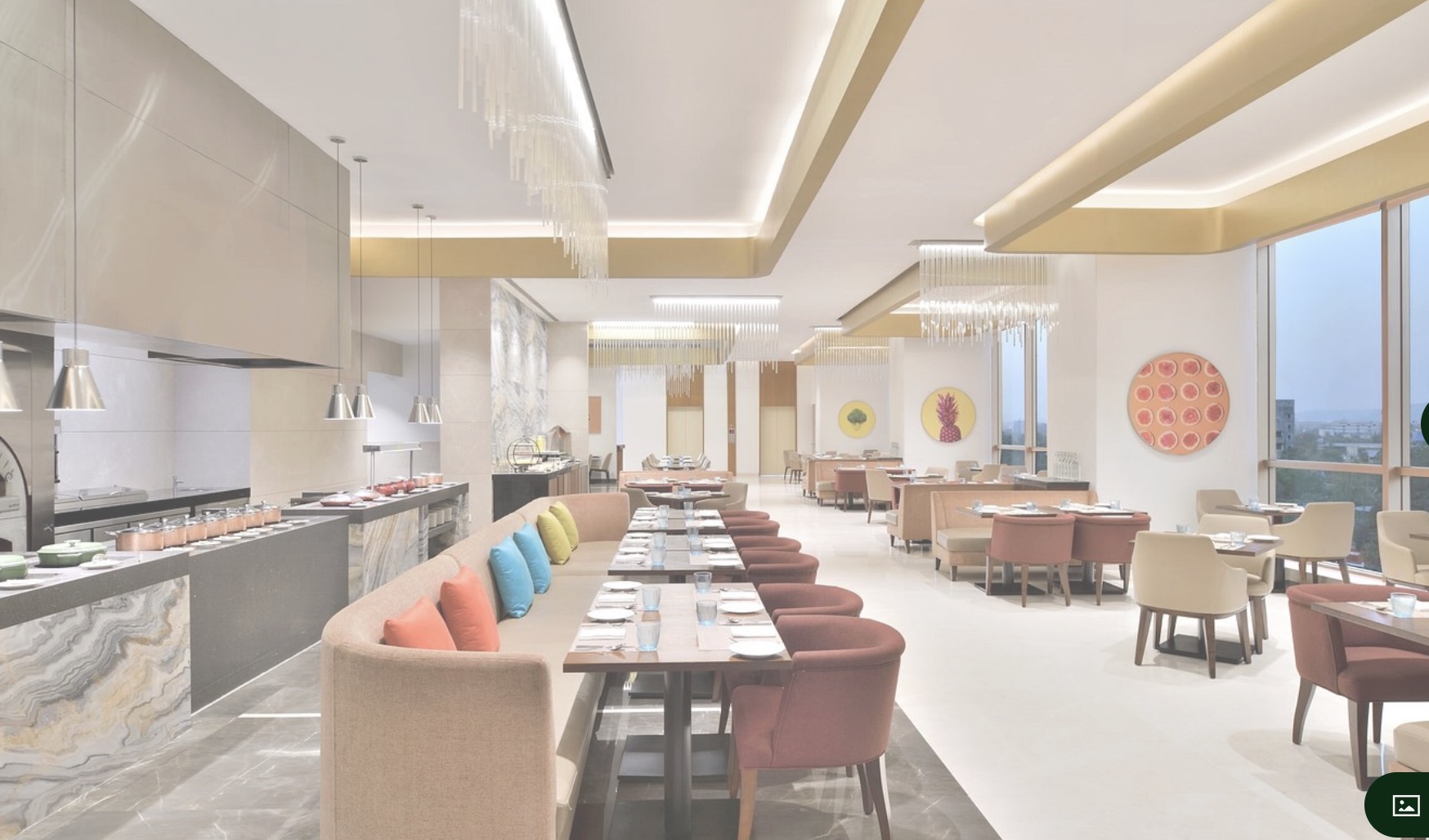 Courtyard Pavilion Restaurant at Courtyard byMariott NaviMumbai in Navi Mumbai